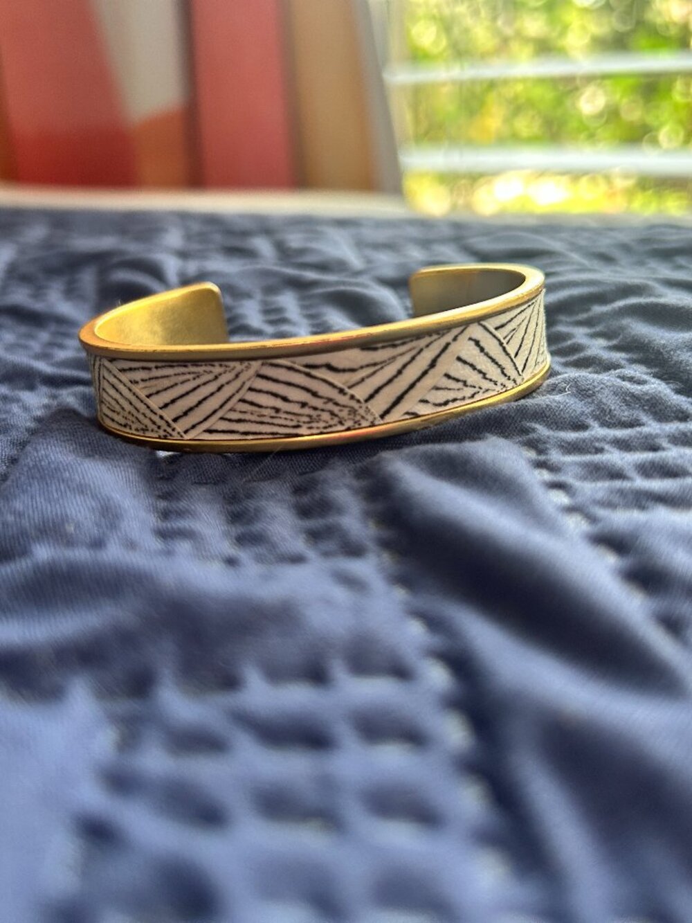 Brackish Wesa Thin Cuff